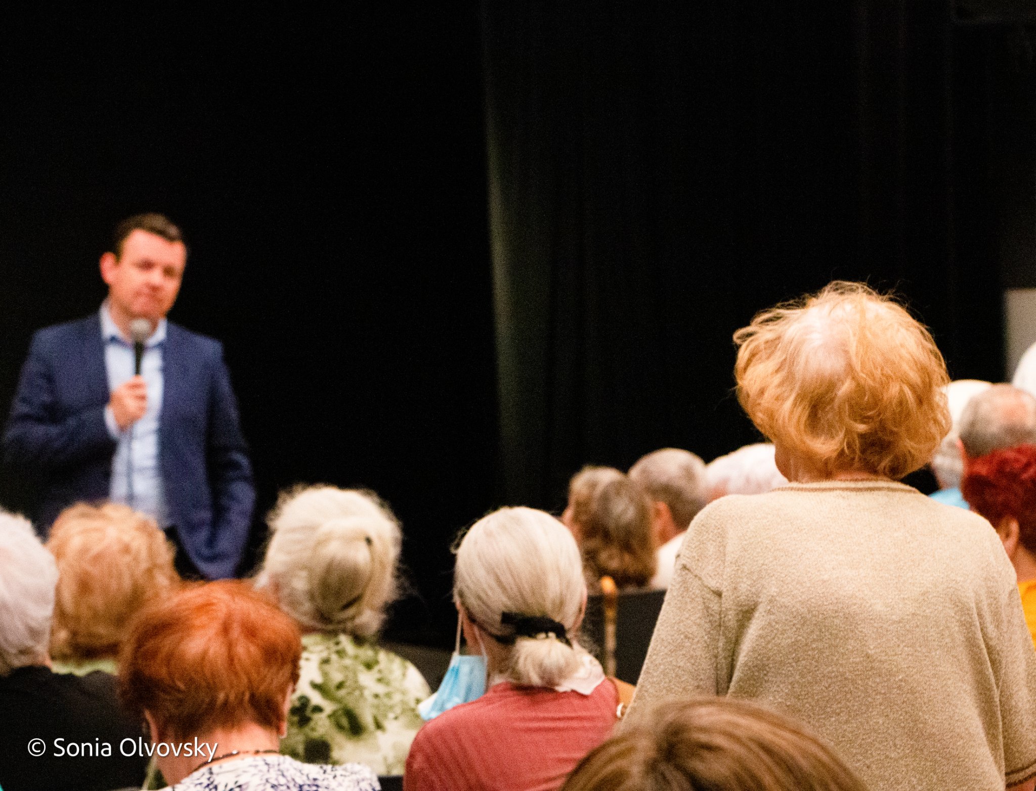 Forums with public figures